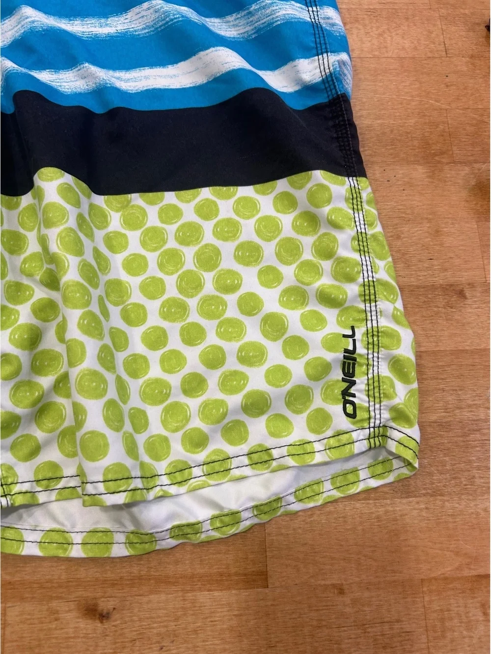 O'Neill Men's Swim Trunks Board Shorts Size 38 Blue Green Polka Dot